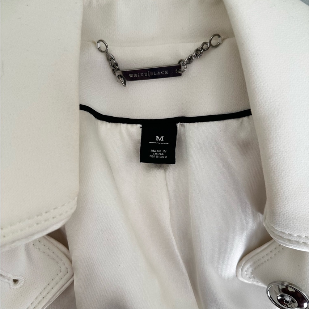 White House Black Market White Coat - Picture 6 of 7